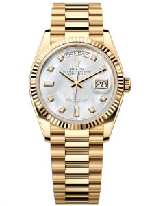 Đồng hồ Rolex Day-Date M128238-0011 vàng vàng, mặt số khảm trai kim cương
