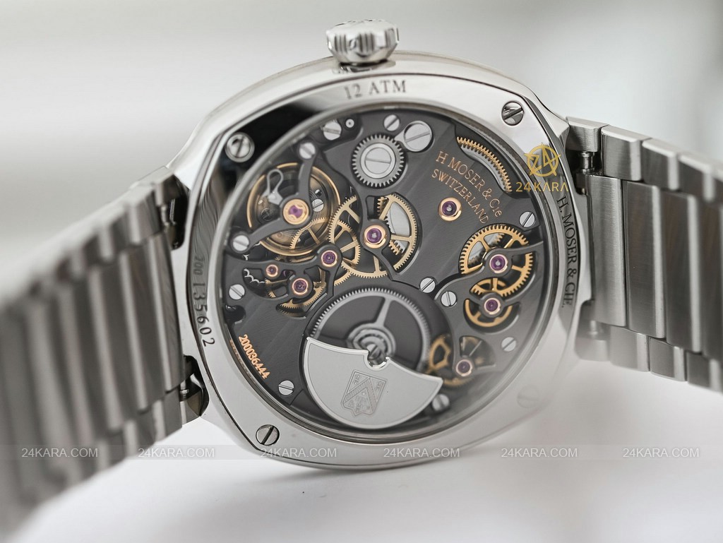 h-moser-cie-streamliner-small-seconds-micro-rotor-enamel-3